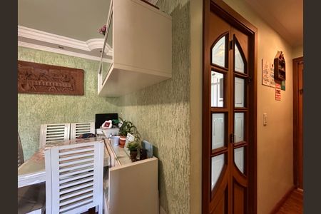 Apartamento à venda com 56m², 2 quartos e 1 vagaCorredor