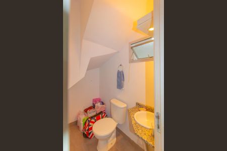 Casa de condomínio à venda com 109m², 3 quartos e 3 vagas Casa de condomínio à venda com 109m², 3 quartos e 3 vagasLavabo