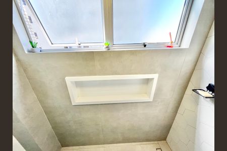 Apartamento à venda com 77m², 2 quartos e 1 vagaBanheiro