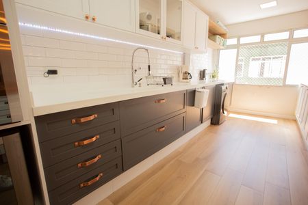 Apartamento à venda com 77m², 2 quartos e 1 vaga Apartamento à venda com 77m², 2 quartos e 1 vagaCozinha