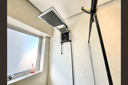 Apartamento à venda com 77m², 2 quartos e 1 vagaBanheiro