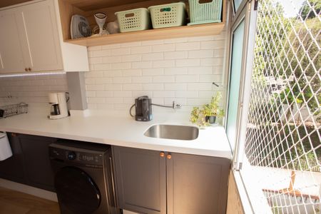 Apartamento à venda com 77m², 2 quartos e 1 vaga Apartamento à venda com 77m², 2 quartos e 1 vagaLavanderia