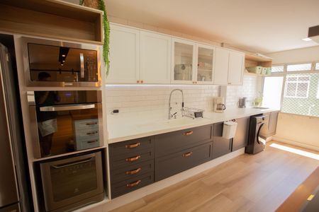 Apartamento à venda com 77m², 2 quartos e 1 vaga Apartamento à venda com 77m², 2 quartos e 1 vagaCozinha