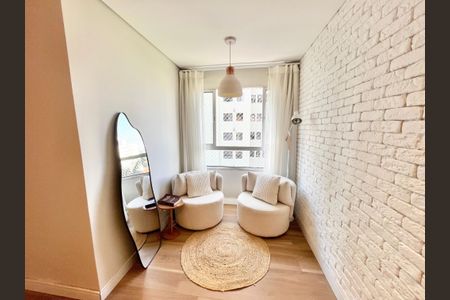Apartamento à venda com 77m², 2 quartos e 1 vagaSala/Cozinha