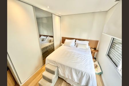 Apartamento à venda com 77m², 2 quartos e 1 vagaQuarto 1