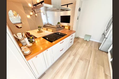 Apartamento à venda com 77m², 2 quartos e 1 vagaSala/Cozinha