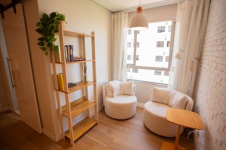 Apartamento à venda com 77m², 2 quartos e 1 vaga Apartamento à venda com 77m², 2 quartos e 1 vagaSala