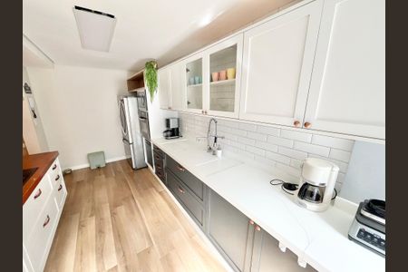 Apartamento à venda com 77m², 2 quartos e 1 vagaSala/Cozinha