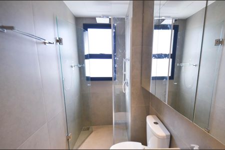 Apartamento à venda com 55m², 1 quarto e 1 vaga Apartamento à venda com 55m², 1 quarto e 1 vagaBanheiro social