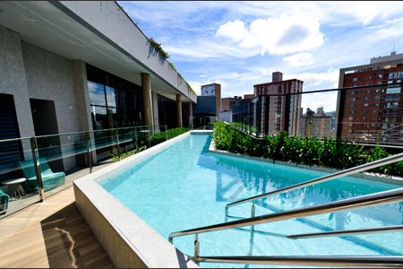 Apartamento à venda com 55m², 1 quarto e 1 vaga Apartamento à venda com 55m², 1 quarto e 1 vagaArea comum/ piscina