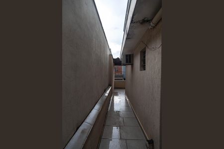 Casa à venda com 165m², 4 quartos e 2 vagasCorredor Externo