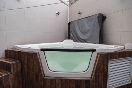 Casa à venda com 165m², 4 quartos e 2 vagasHidro