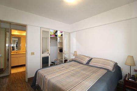 Studio para alugar com 40m², 1 quarto e 1 vagaQuarto