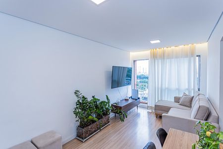 Apartamento à venda com 64m², 2 quartos e 1 vaga Apartamento à venda com 64m², 2 quartos e 1 vagaSala