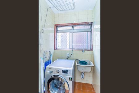 Apartamento à venda com 64m², 2 quartos e 1 vaga Apartamento à venda com 64m², 2 quartos e 1 vagaÁrea de Serviço