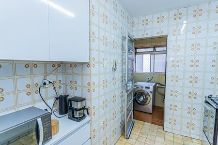 Apartamento à venda com 64m², 2 quartos e 1 vaga Apartamento à venda com 64m², 2 quartos e 1 vagaCozinha