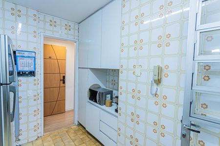 Apartamento à venda com 64m², 2 quartos e 1 vaga Apartamento à venda com 64m², 2 quartos e 1 vagaCozinha