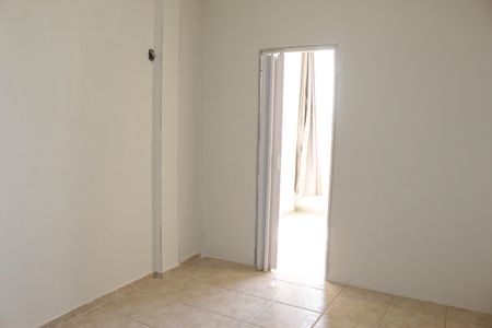 Sala de kitnet/studio para alugar com 1 quarto, 21m² em Santa Ifigênia, São Paulo