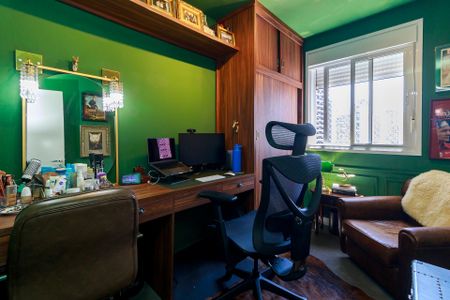 Apartamento à venda com 104m², 2 quartos e 2 vagasQuarto 2