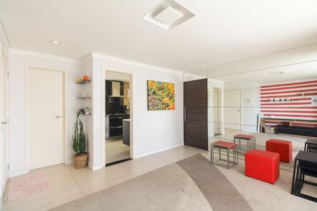 Apartamento à venda com 94m², 3 quartos e 2 vagas Apartamento à venda com 94m², 3 quartos e 2 vagasSala