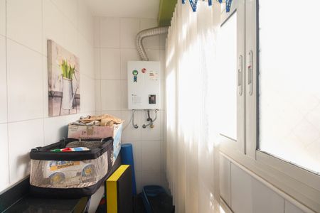 Apartamento à venda com 94m², 3 quartos e 2 vagas Apartamento à venda com 94m², 3 quartos e 2 vagasÁrea de Serviço