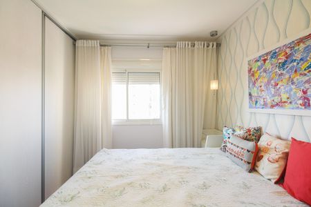 Apartamento à venda com 94m², 3 quartos e 2 vagas Apartamento à venda com 94m², 3 quartos e 2 vagasSuíte