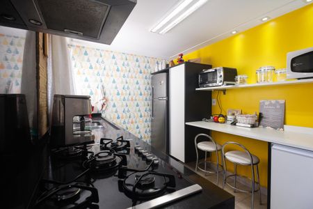 Apartamento à venda com 94m², 3 quartos e 2 vagas Apartamento à venda com 94m², 3 quartos e 2 vagasCozinha