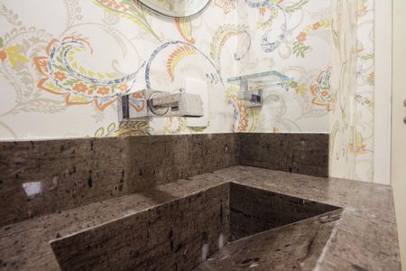 Apartamento à venda com 94m², 3 quartos e 2 vagas Apartamento à venda com 94m², 3 quartos e 2 vagasLavabo