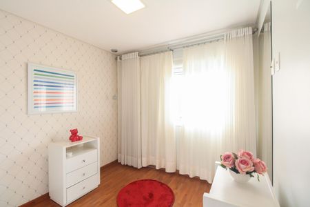 Apartamento à venda com 94m², 3 quartos e 2 vagas Apartamento à venda com 94m², 3 quartos e 2 vagasQuarto 2