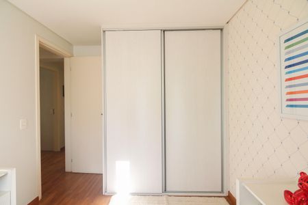Apartamento à venda com 94m², 3 quartos e 2 vagas Apartamento à venda com 94m², 3 quartos e 2 vagasQuarto 2