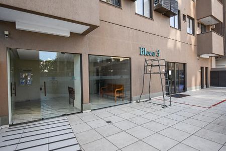 Apartamento à venda com 58m², 2 quartos e 1 vaga Apartamento à venda com 58m², 2 quartos e 1 vagaÁrea comum - Entrada