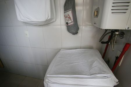 Apartamento à venda com 161m², 3 quartos e 1 vagaÁrea de Serviço