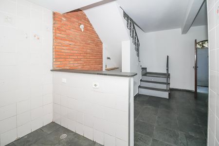 Cozinha de casa para alugar com 2 quartos, 120m² em Vila Ipojuca, São Paulo