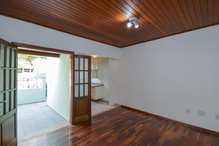 Casa para alugar com 35m², 1 quarto e sem vaga Casa para alugar com 35m², 1 quarto e sem vagaSala