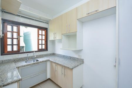 Casa para alugar com 35m², 1 quarto e sem vaga Casa para alugar com 35m², 1 quarto e sem vagaCozinha