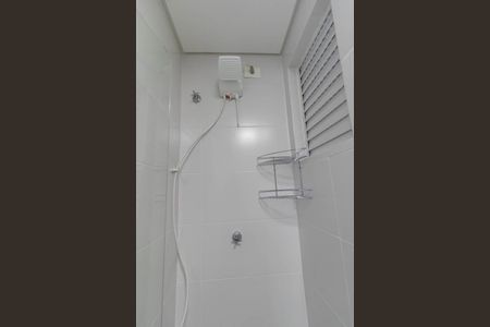 Apartamento para alugar com 40m², 1 quarto e sem vagaBanheiro da Suíte