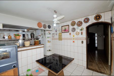 Casa à venda com 240m², 5 quartos e 3 vagasCozinha