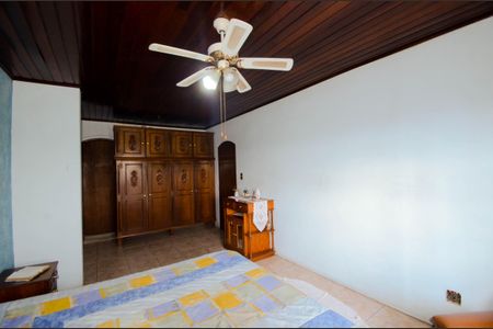 Casa à venda com 240m², 5 quartos e 3 vagasQuarto 1