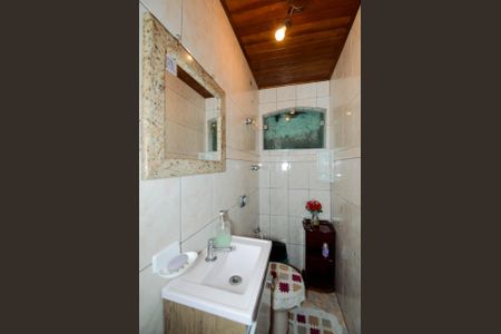 Casa à venda com 240m², 5 quartos e 3 vagasLavabo