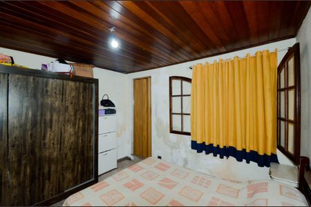 Casa à venda com 240m², 5 quartos e 3 vagasQuarto 4 - Suíte