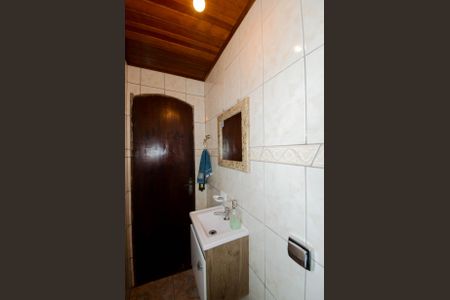 Casa à venda com 240m², 5 quartos e 3 vagasLavabo