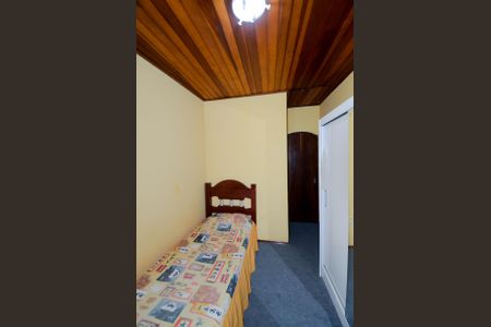 Casa à venda com 240m², 5 quartos e 3 vagasQuarto 3 - Suíte