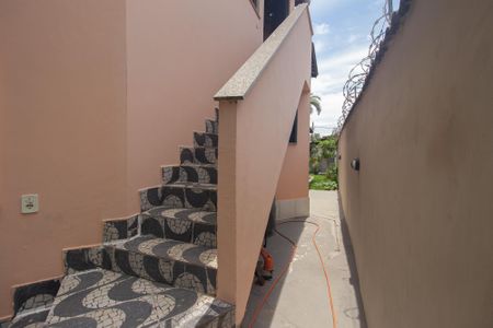 Apartamento para alugar com 80m², 1 quarto e 1 vagaEscada