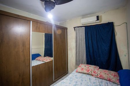 Casa à venda com 270m², 5 quartos e 2 vagasQuarto 1 Casa 1