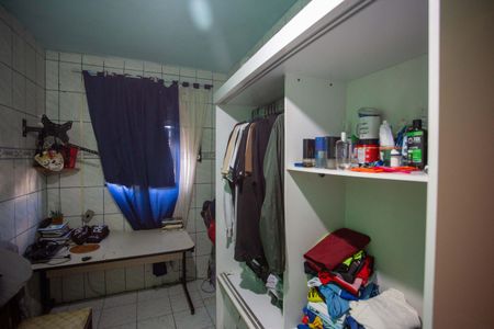 Casa à venda com 270m², 5 quartos e 2 vagasQuarto 2 Casa 1