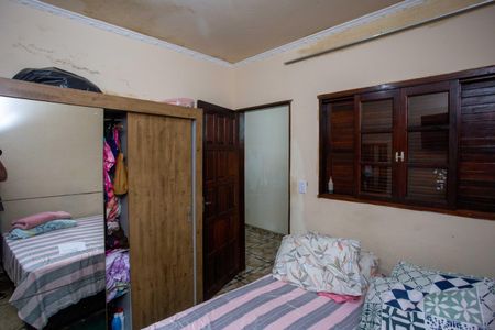 Casa à venda com 270m², 5 quartos e 2 vagasQuarto 1 Casa 2