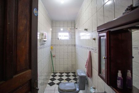 Casa à venda com 270m², 5 quartos e 2 vagasBanheiro Casa 1