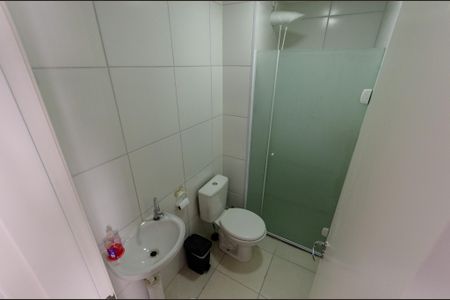 Apartamento à venda com 35m², 2 quartos e sem vaga Apartamento à venda com 35m², 2 quartos e sem vagaBanheiro