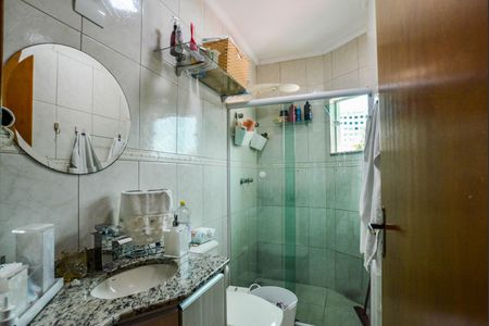 Casa à venda com 200m², 3 quartos e 4 vagasBanheiro da Suíte 1