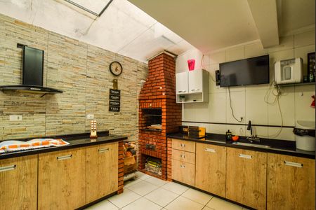 Casa à venda com 200m², 3 quartos e 4 vagasÁrea gourmet